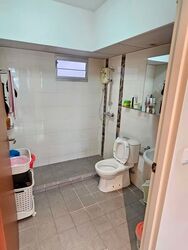 Blk 428A Floral Spring @ Yishun (Yishun), HDB 5 Rooms #574552611